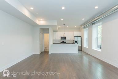 Main picture of 835 N Wolcott Ave