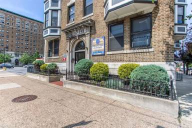 Main picture of Wallingford Apartments