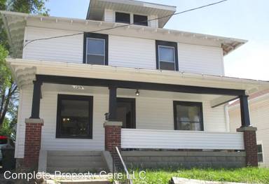 Main picture of 1219 Thornburg St