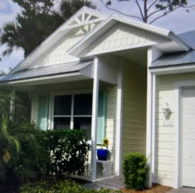 Main picture of 408 Pineapple Sq SW