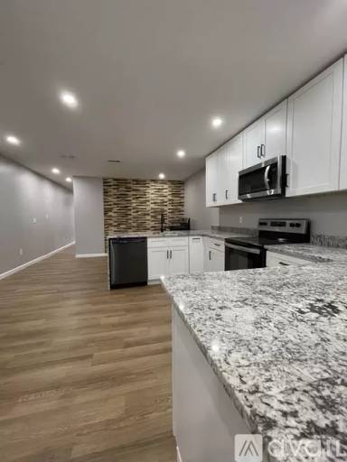 Main picture of 1916 73rd Ave