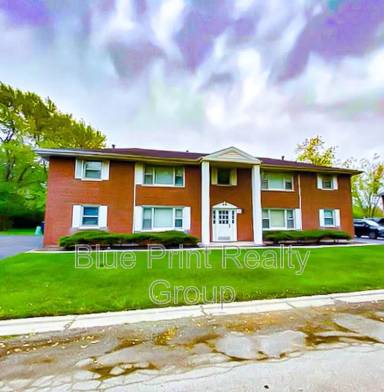 Main picture of 6 Thomas Ct