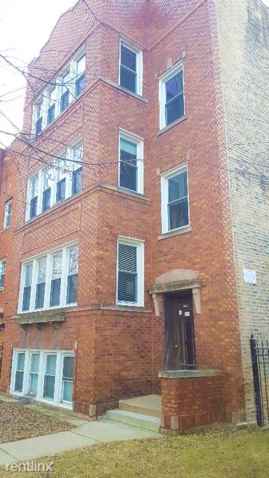 Main picture of 4126 N Whipple St