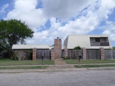 Main picture of 5014 Middlecoff Rd
