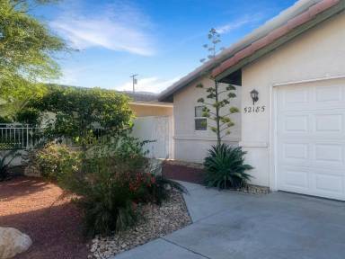 Main picture of 52185 Avenida Vallejo