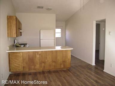 Main picture of 30 Wolverine St