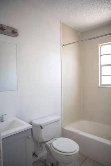 Main picture of 2519 8th Ave