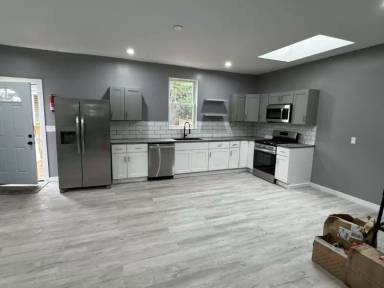 Main picture of 2 Walnut St