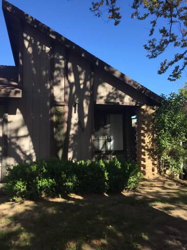 Main picture of 4915 Venuto Way