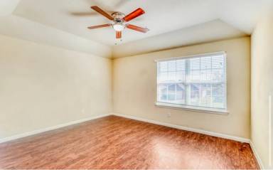 Main picture of 6613 Precourt Dr