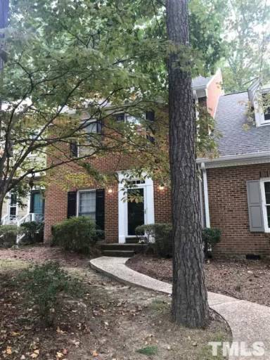 Main picture of 747 Weathergreen Dr