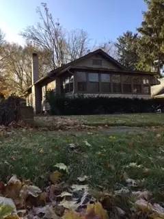 Main picture of 230 E Oakside St