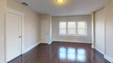 Main picture of 15 Osborn Ave