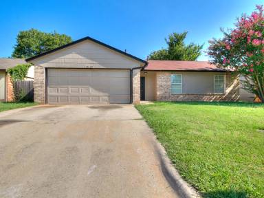 Main picture of 10105 Caton Pl
