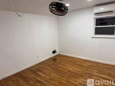 Main picture of 155 Th St