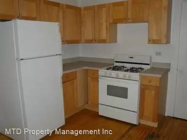 Main picture of 3438 W Foster Ave