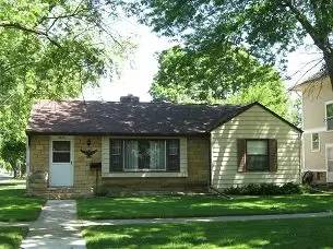 Main picture of 1045 Walnut St
