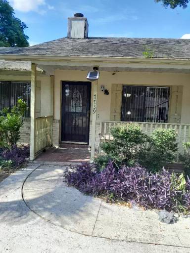 Main picture of 7739 Carrick Ct