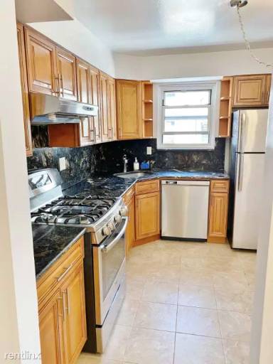 Main picture of 2812 37th St