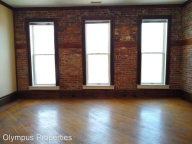 Main picture of 112 S College Ave