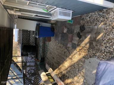 Main picture of 68 E 13th St