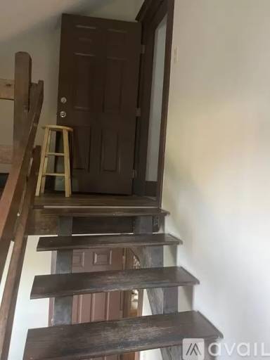 Main picture of 150 Court St