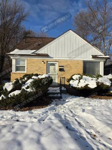 Main picture of 19461 Fielding St