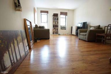 Main picture of 1580 President St