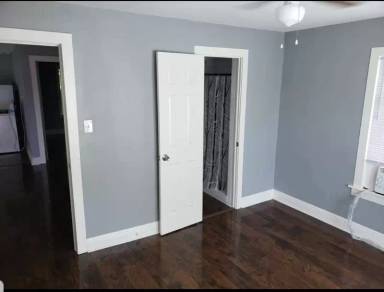 Main picture of 3514 Nagle St