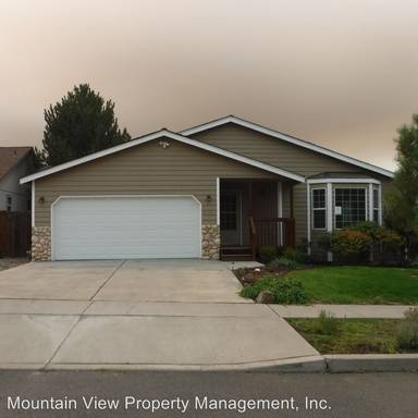 Main picture of 2774 NE Hope Dr