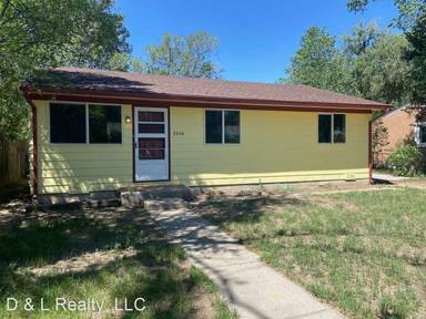 Main picture of 2226 Frontier Dr