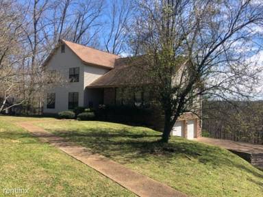 Main picture of 4439 Tanglewood Rd