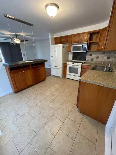 Main picture of 2415 Gano St