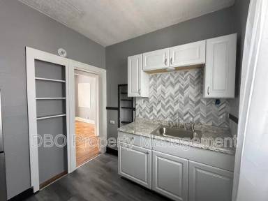 Main picture of 775 Myrtle Ave