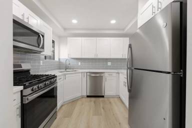Main picture of 7401 Auburn Oaks Ct