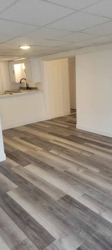 Main picture of 39 Main St