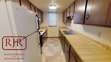 Main picture of 2126 N Washington St