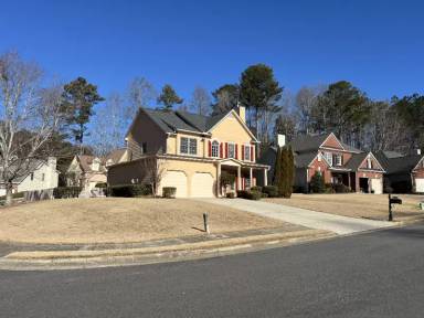 Main picture of 2225 Monroe Dr