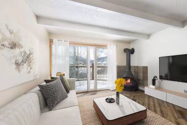 Main picture of 2403 Ryan Gulch Ct