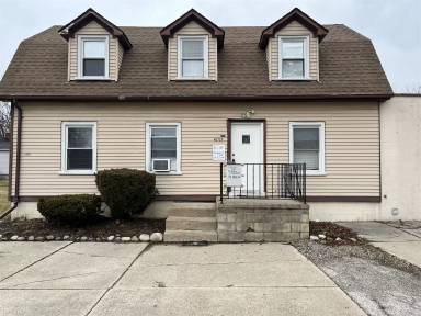 Main picture of 45727 N Gratiot Ave