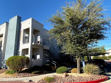 Main picture of Legacy Palms Condominiums