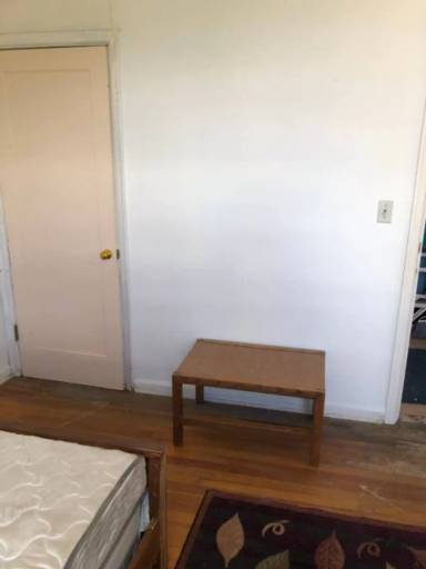 Main picture of 817 E Park Ave