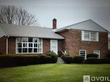 Main picture of 20 W Marthart Ave