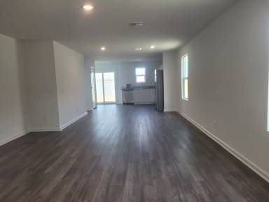 Main picture of 2121 Pesuna Dr