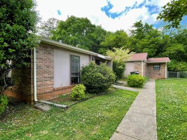 Main picture of 127 Westscott Dr