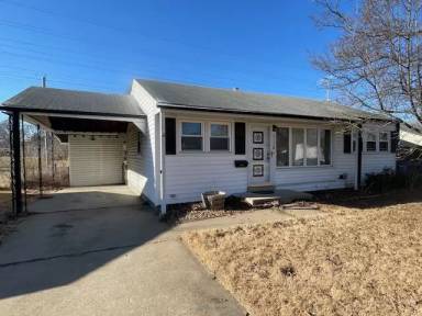 Main picture of 805 Saint Patrice Ln