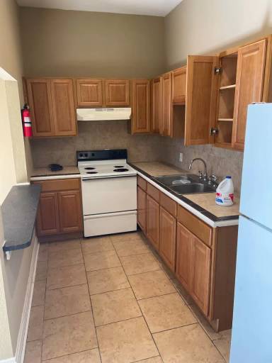 Main picture of 125 Glenwood Ct