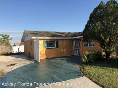 Main picture of 4119 Melaleuca Ln