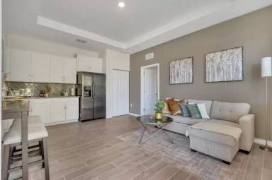 Main picture of 2150 Greenwood Oak Dr