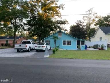 Main picture of 333 15th Ave S